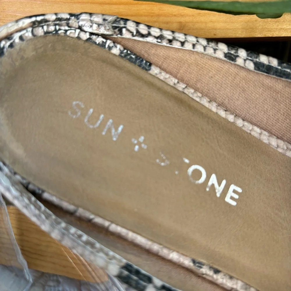 Sun +‎ Stone Beige and Black Patterned Loafers